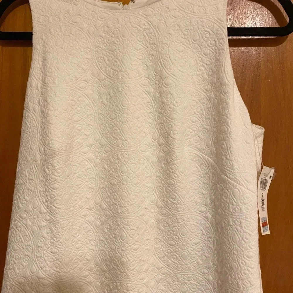 Ralph Lauren Classic Sheath Sleeveless White Embossed Print Lined Dress, Size 6 - Picture 5 of 8